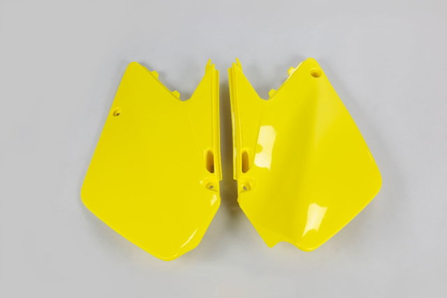 Plaques latérales porte-numéro Suzuki RM 125 (01-05) jaunes* SU03996-102